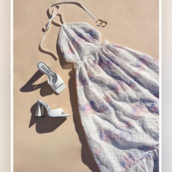 Gianni Bini Halter Neck Cutout Back Embroidered Eyelet Sleeveless Maxi Dress - Picture 4 of 7